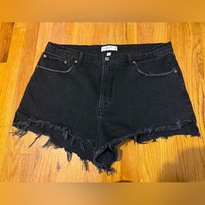 Abercrombie & Fitch Black Curvy High Rise Shorts